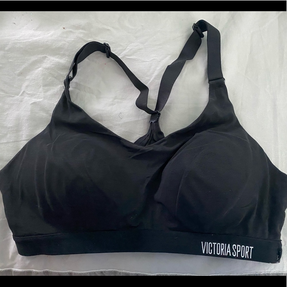 Black and White Victoria’s Secret Sports Bras